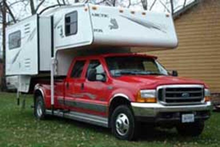 THIS ITEM HAS BEEN SOLD...Recreational Vehicles Truck Campers 2000