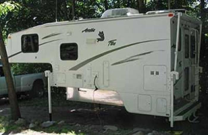 2004 Arctic Fox 1150 Pictures : Listing ID #1950 : RV Clearinghouse